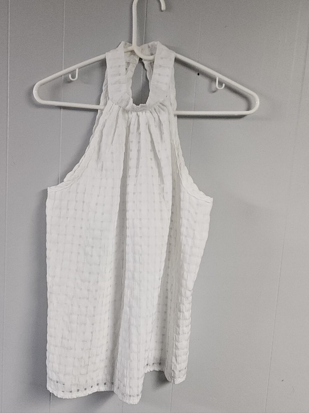 Grefit Womens Sleeveless Halter Top, size Large